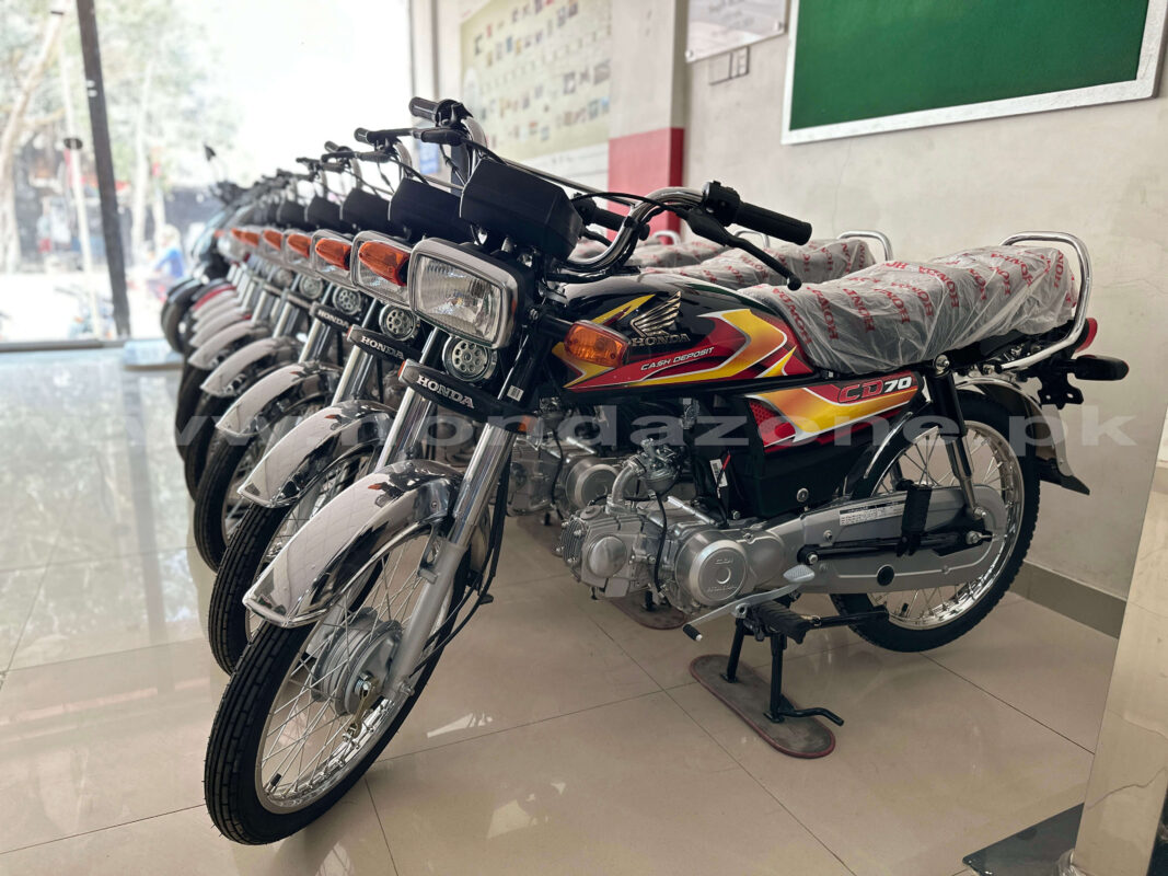 Honda CD70 2026 model black color side view